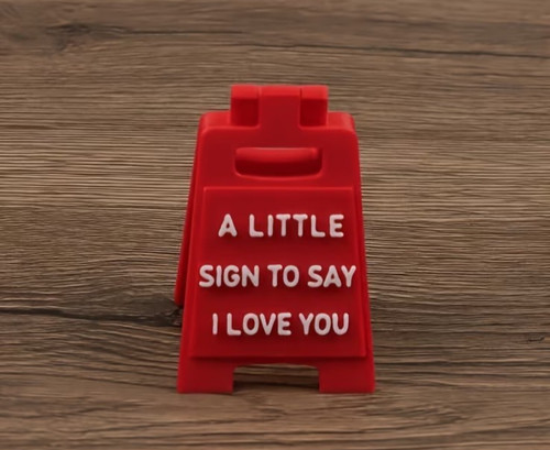Little sign say - to, love